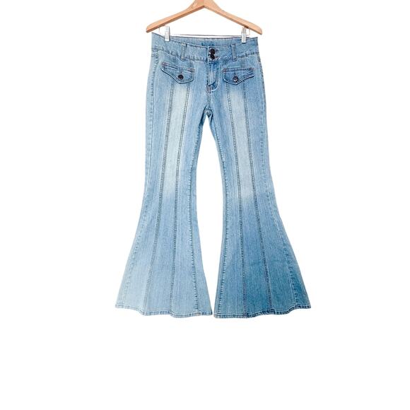 VTG Flare Jeans Womens 30 10 Blue Denim Bell Bottom Low Rise Y2K Festival Boho - Picture 1 of 10